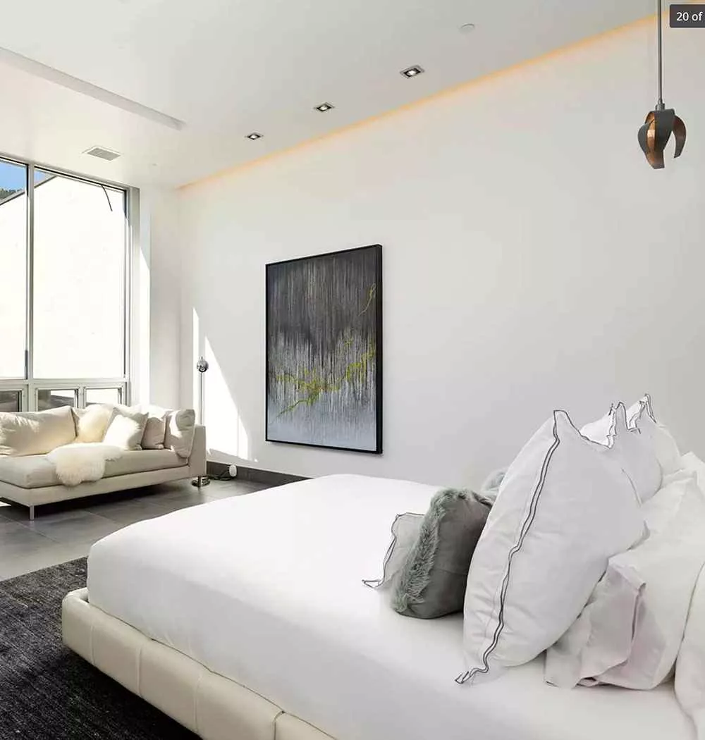 Tania Dibbs painting in a private residence